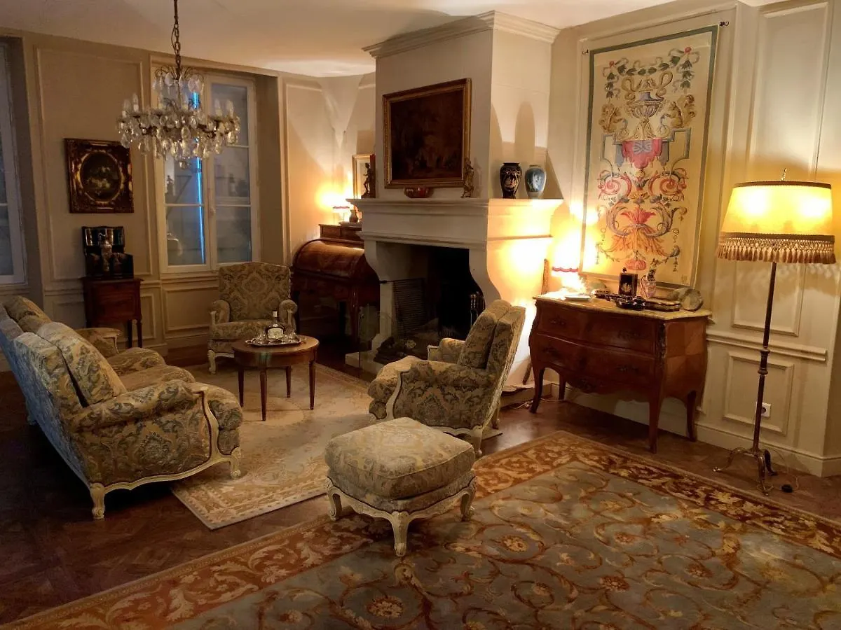 Chateau Ratou Saint-Clar-de-Riviere Bed & Breakfast